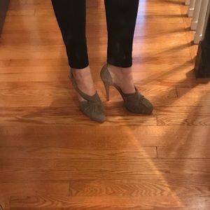 Suede Christian Louboutin 💯 Authentic